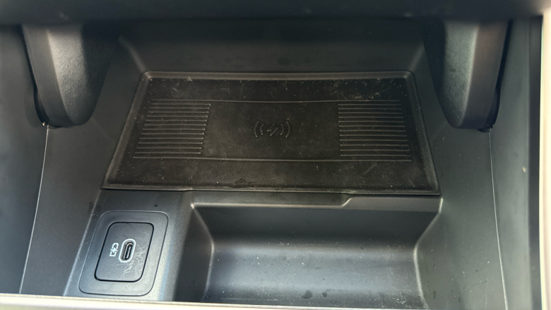 Land Rover Range Rover Evoque 2.0 D200 Edition 5dr Auto Diesel Hatchback